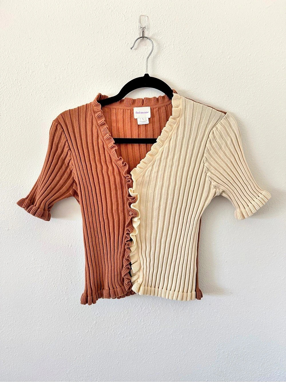 find me now Colorblock Ruffled Cardigan
